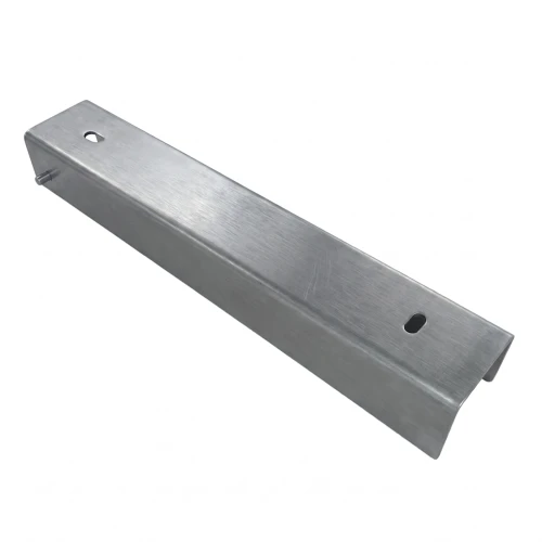 Ceownik csatlakozó elem alapfal tartóhoz 300x50 horganyzott GPV-700-54 (1)
